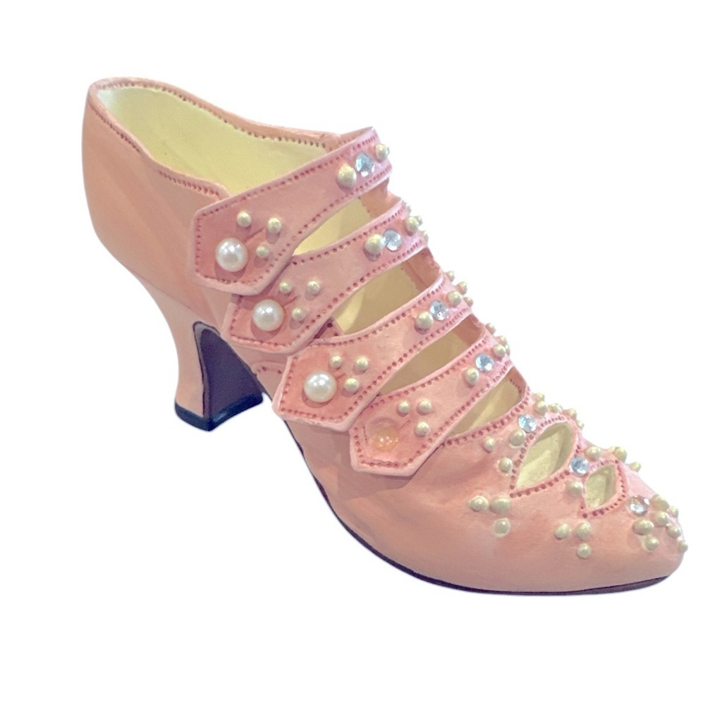 Vintage- 1998, Promenade, #25018. Just Right Shoe By Raine